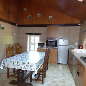 Domaine De Pratulo Hébergement de vacances Cléden-Poher