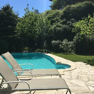 Les Volets Bleus Hébergement de vacances Venelles
